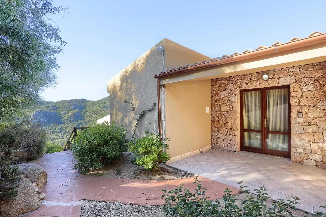Guinness Paradise Villas By Domusaway Costa Paradiso 0*,
